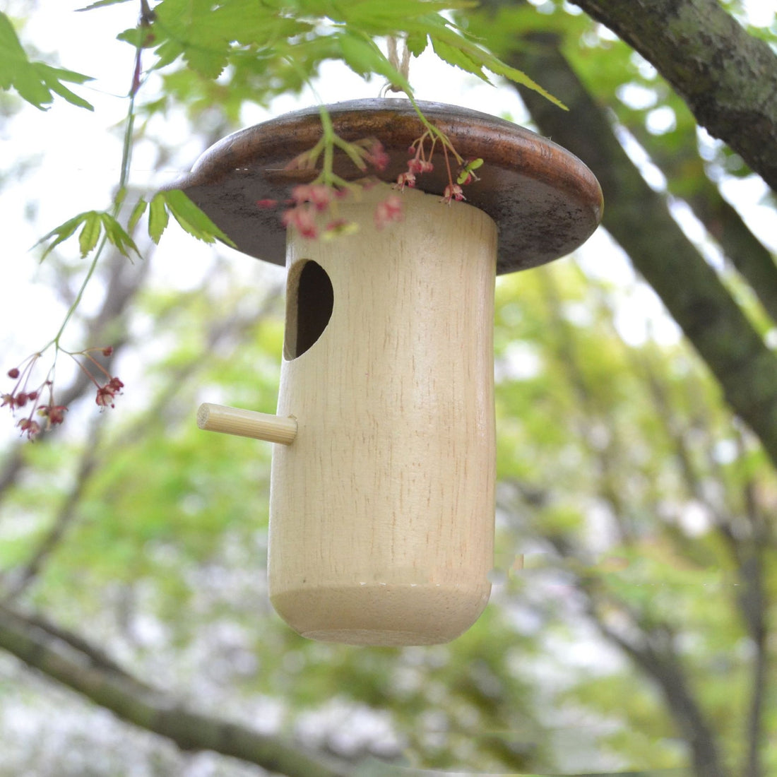 Wooden Bee Mushroom Shape Feeder